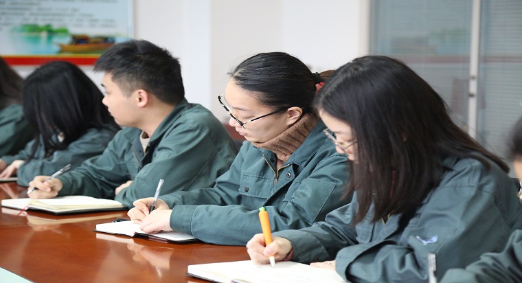 1524205853886591.jpg 可用CZ4A3128.jpg